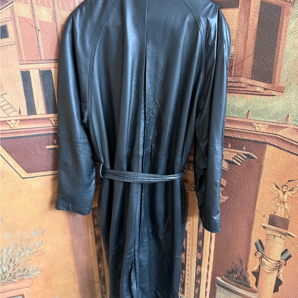 “Vintage 80s Matrix Women’s Leather Trench- Batwing Sleeves” - Picture 9 of 11